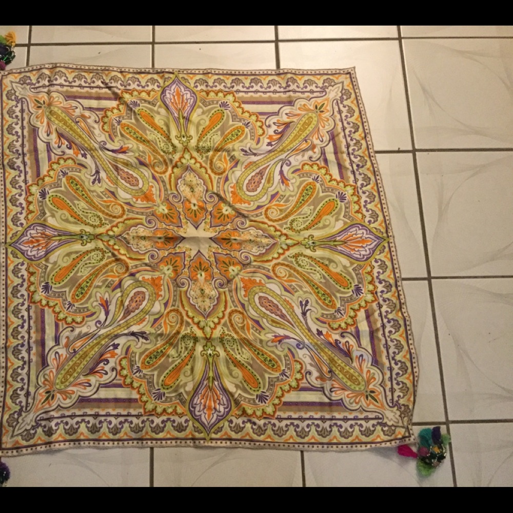 ETRO Milano Women’s Silk scarf - Picture 3 of 3
